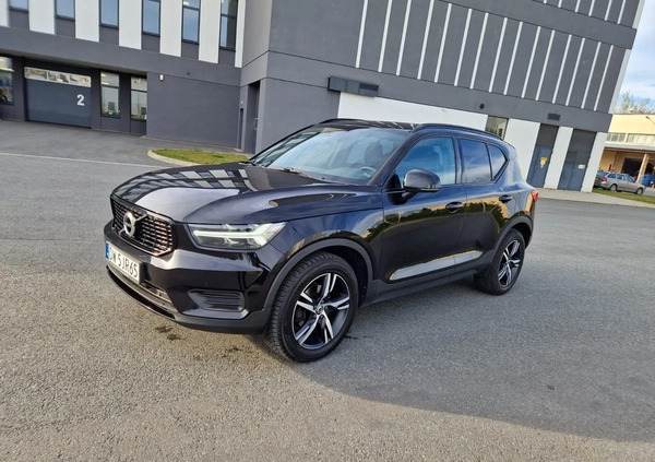 Volvo XC 40 cena 119000 przebieg: 122000, rok produkcji 2020 z Wrocław małe 154